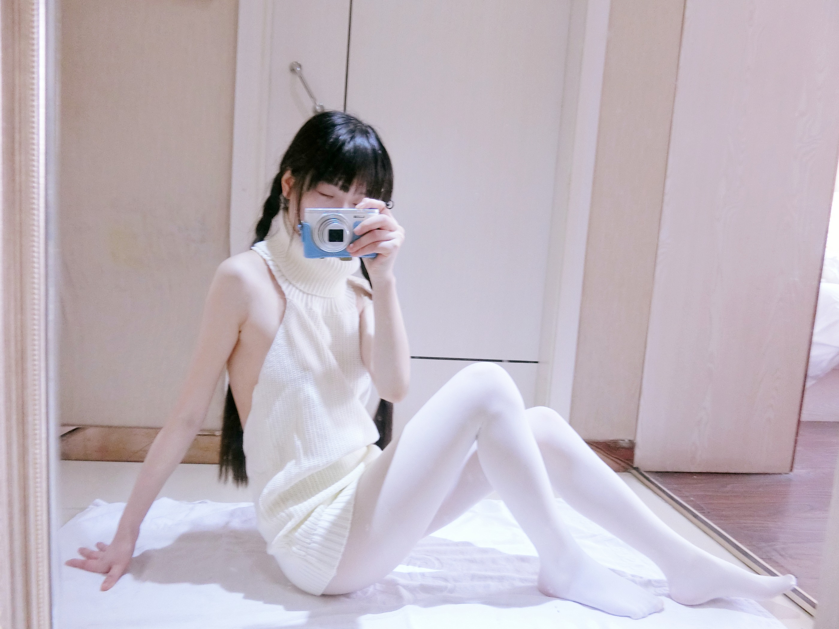 图片[1]-西尔酱_NO.020 露背毛衣 [77P]-XikXak